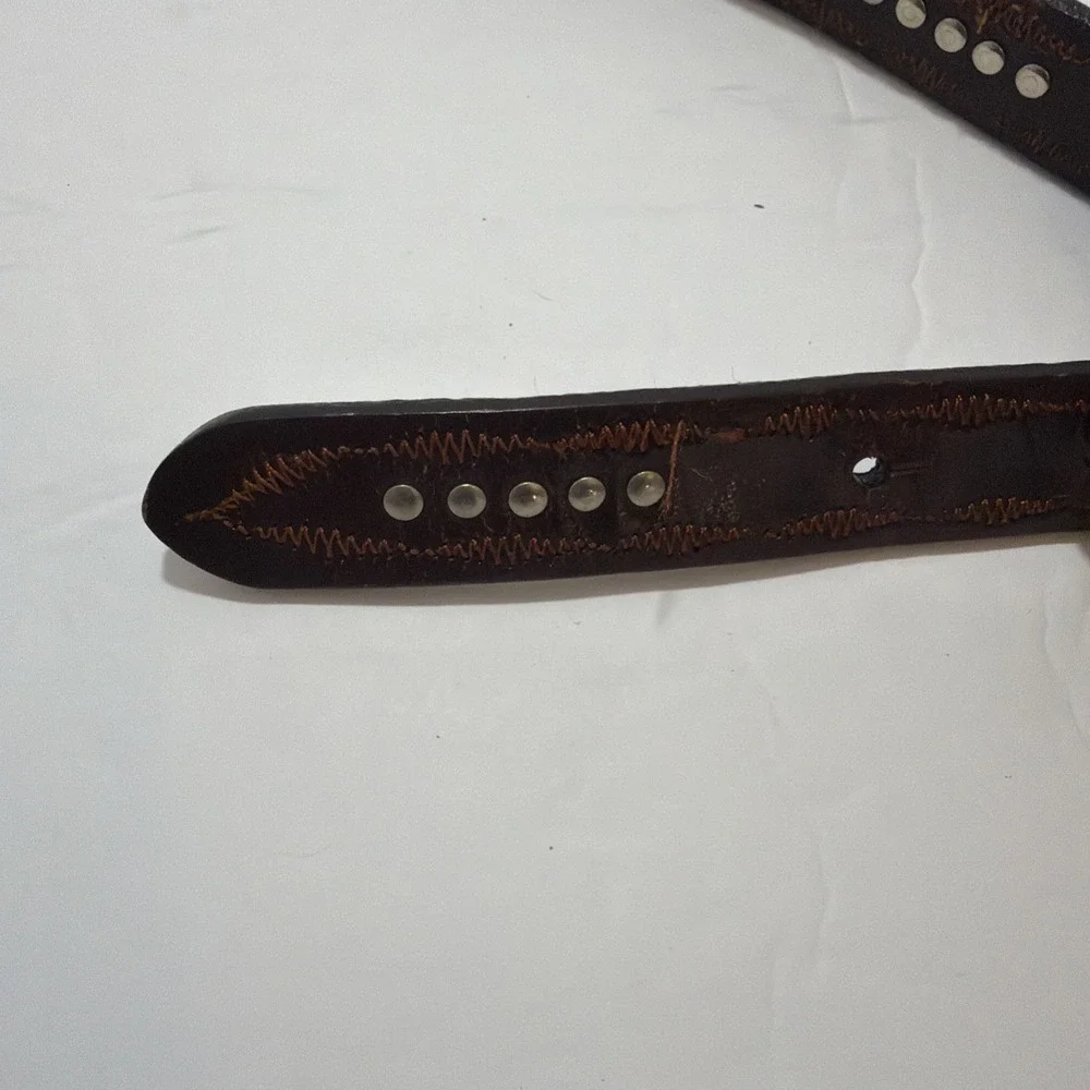 brown leather belt silver buckle Thin